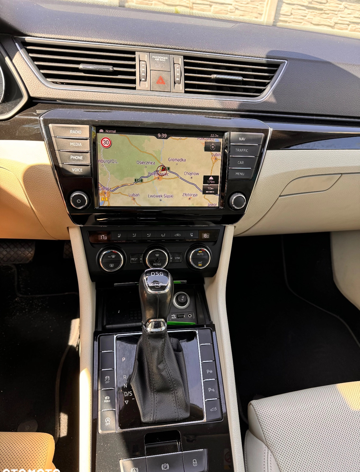 Skoda Superb cena 37900 przebieg: 261191, rok produkcji 2015 z Sztum małe 436